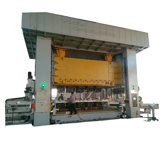 三次元多工位機械手(大型款9工位)