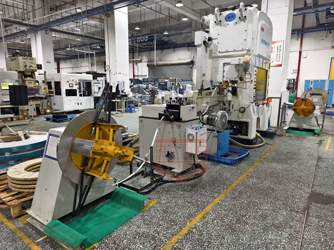 精密矯正機3C行業(yè)應(yīng)用案例